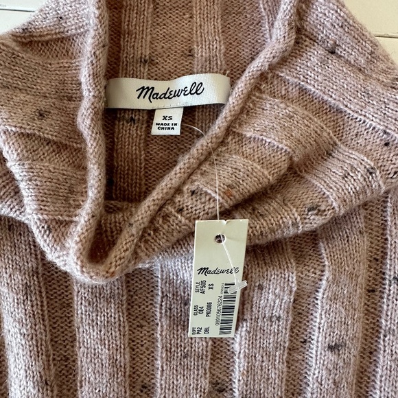 NWT Madewell Donegal Evercrest Turtleneck Sweater in Coziest Yarn Pink Blush XS - Picture 2 of 5